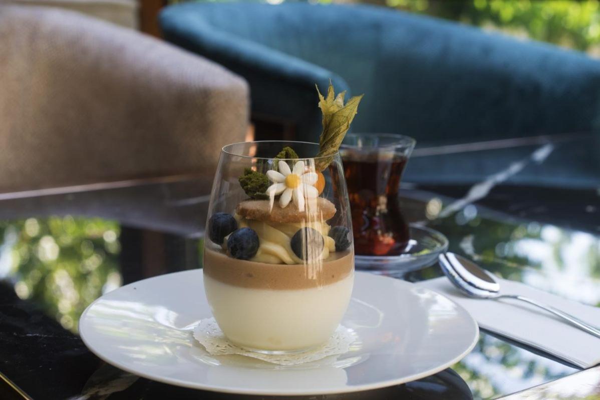 No2 Hotel By Suekrue อดาลาร์ ภายนอก รูปภาพ